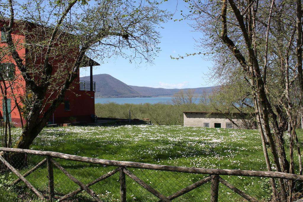 Bed and Breakfast La Finestra Sul Lago Ronciglione  Exterior foto