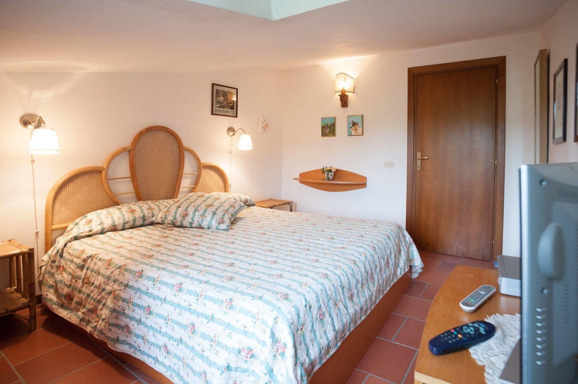 Bed and Breakfast La Finestra Sul Lago Ronciglione  Exterior foto